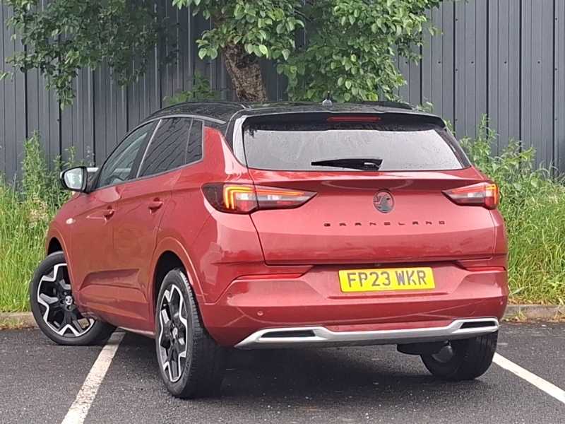 Vauxhall Grandland 1.2 Turbo Ultimate Red #2