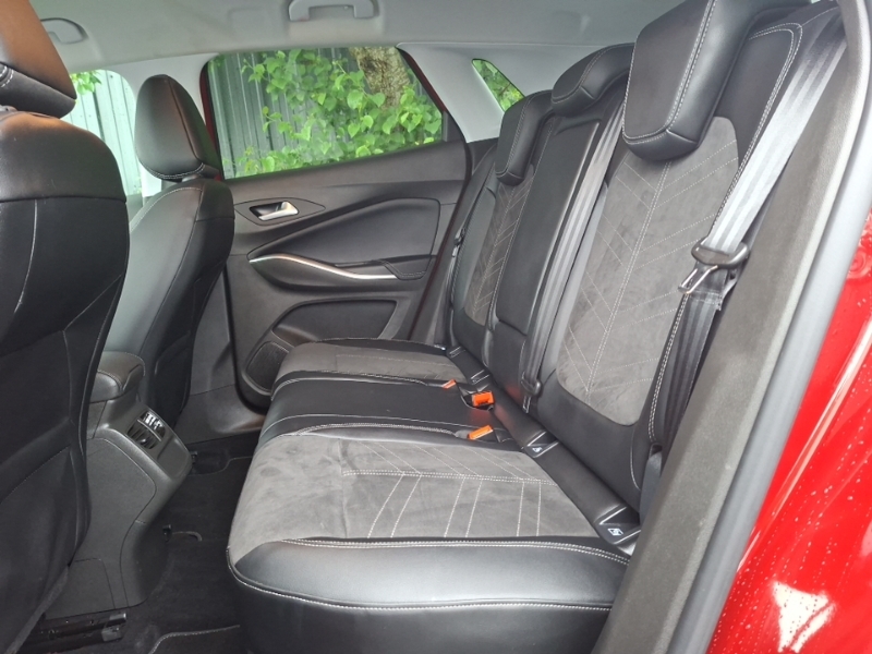 Vauxhall Grandland 1.2 Turbo Ultimate Red #6