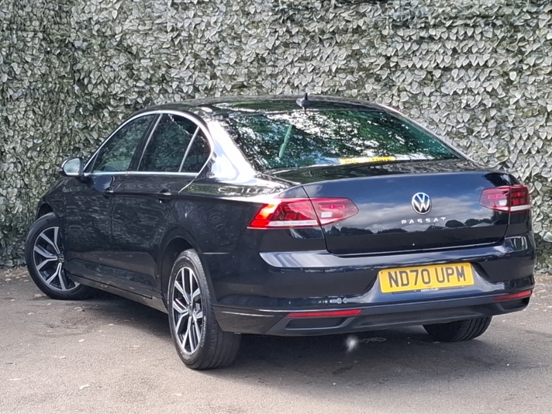 Volkswagen Passat 2.0 Tdi Evo Scr Sel Black #2