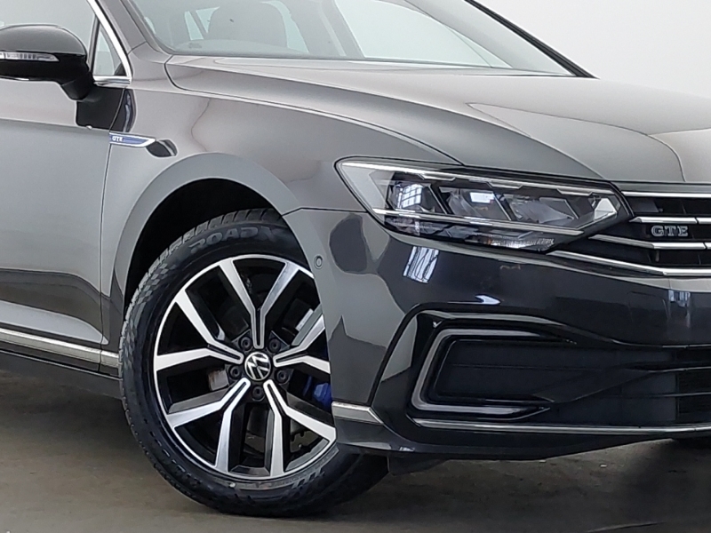 Volkswagen Passat R-line Grey #20