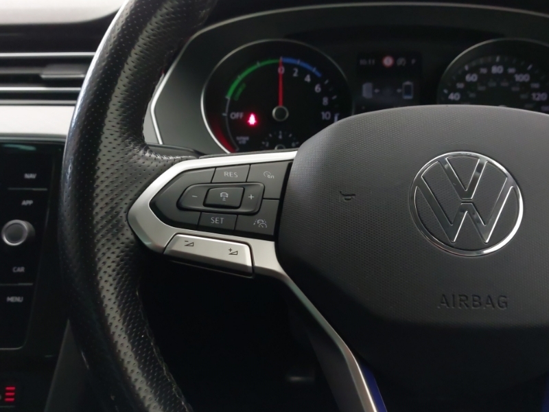 Volkswagen Passat R-line Grey #12