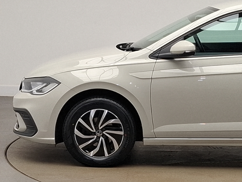 Volkswagen Polo 1.0 Tsi R-line Hatchback Dsg Black #19