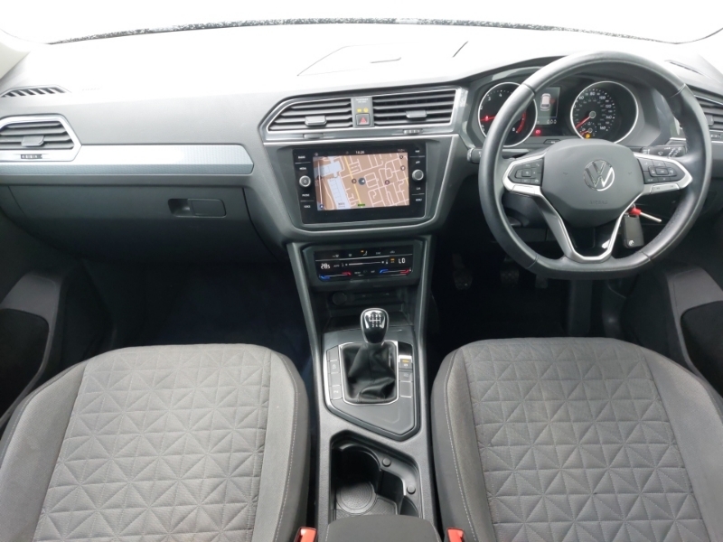 Volkswagen Tiguan 1.5 Tsi 150 Life Grey #3