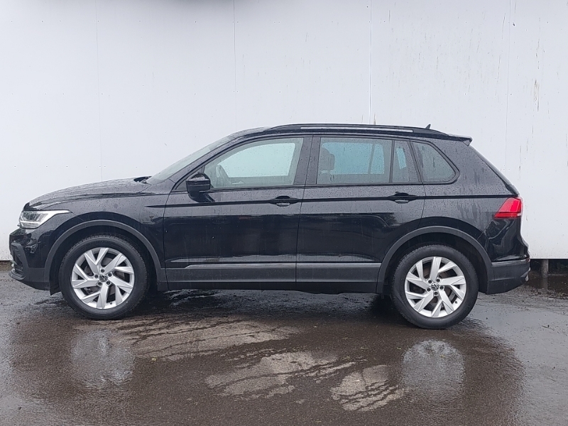 Volkswagen Tiguan 1.5 Tsi 150 Life Black #4