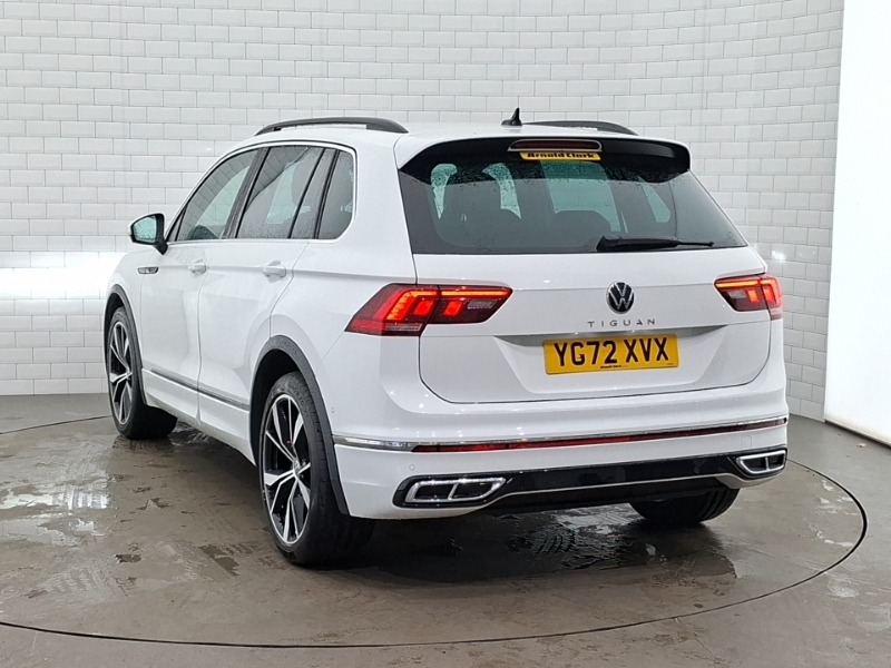 Volkswagen Tiguan 2.0 Tdi R-line Dsg White #2