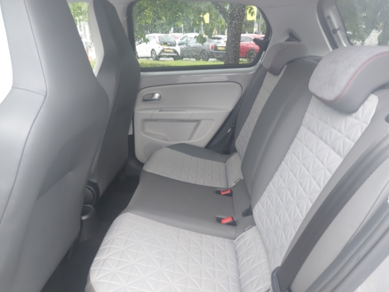 Volkswagen Up 1.0 Up Beats Silver #6