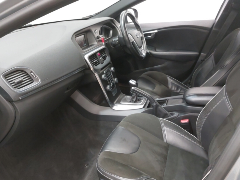 Volvo V40 T2 122 R Design Silver #5