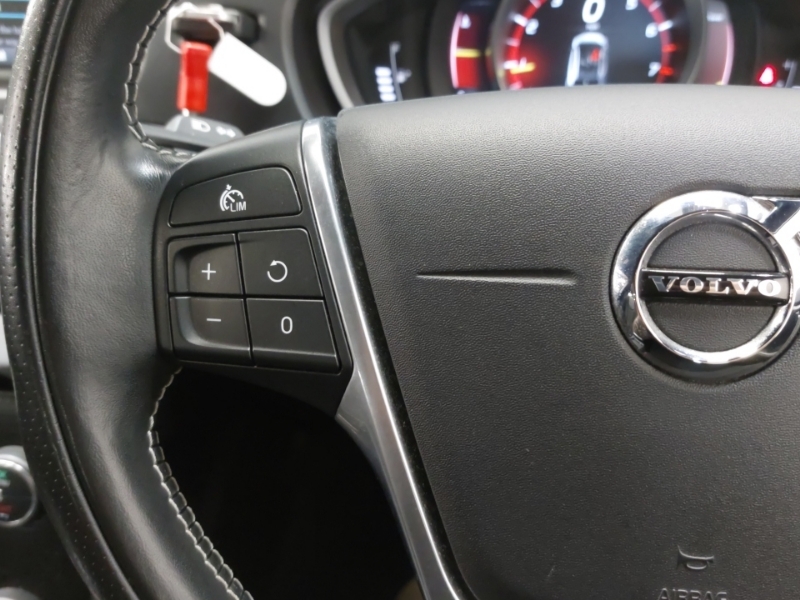 Volvo V40 D3 Pro Blue #12