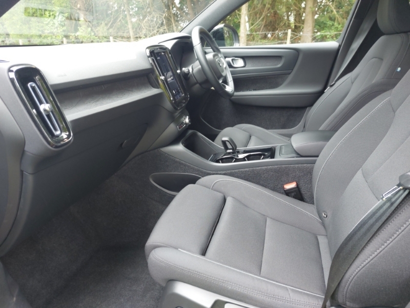 Volvo XC40 170Kw Recharge Core 69Kwh Black #5
