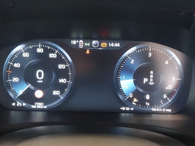Volvo V60 B4 White #9
