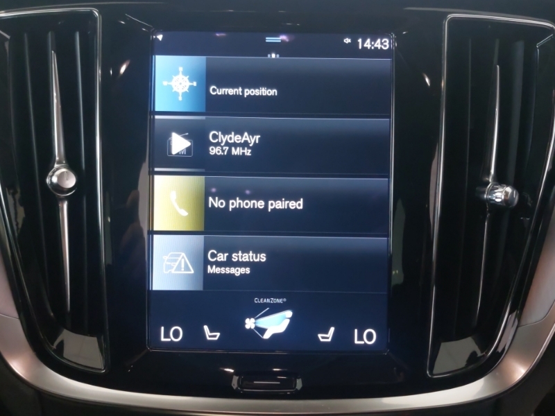 Volvo V60 B4 White #8