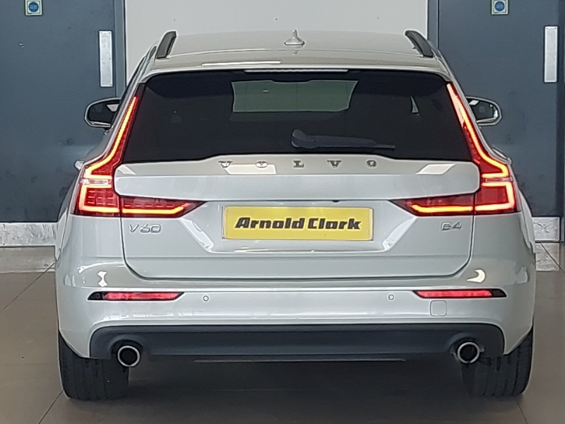 Volvo V60 B4 White #15