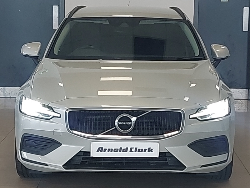 Volvo V60 B4 White #16