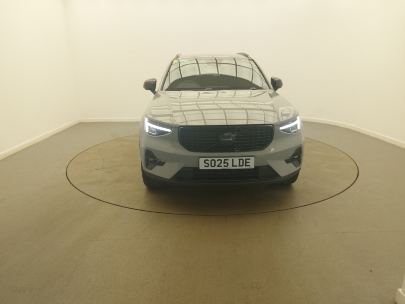 Volvo XC40 Core B3 163 Hp  #14