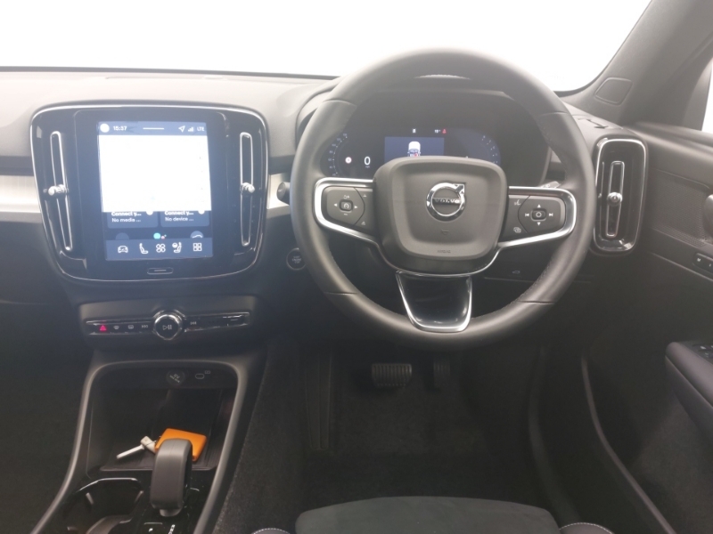 Volvo XC40 Core B3 163 Hp  #8