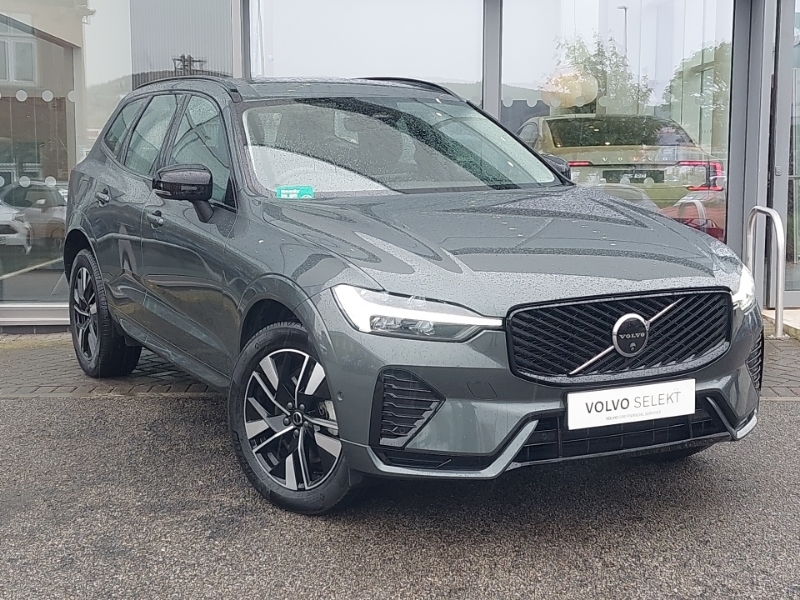 Volvo XC60 2.0 B5p Plus Dark Awd Geartronic Green