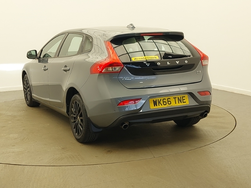 Volvo V40 D3 4 Cyl 150 Momentum Geartronic Grey #2