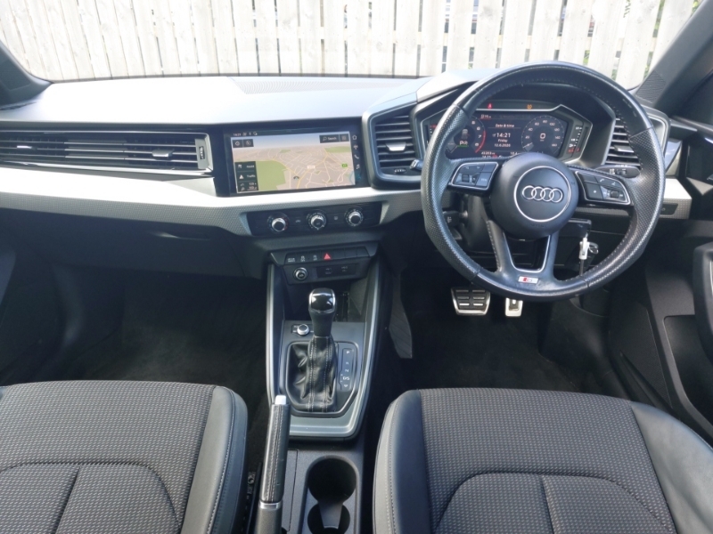 Audi A1 35 Tfsi S Line S Tronic Black #3
