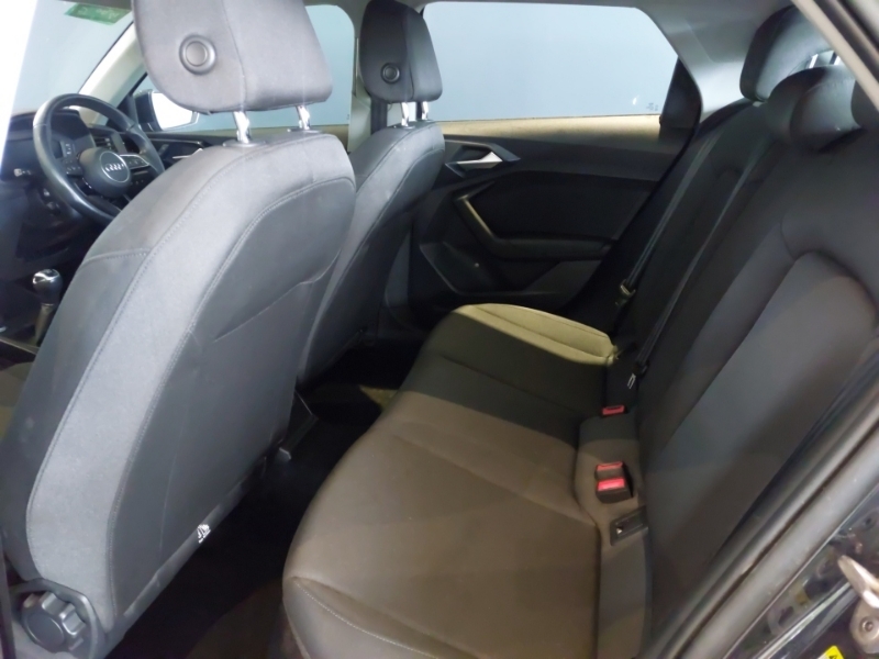 Audi A1 25 Tfsi Technik ST21DVV Blue #5