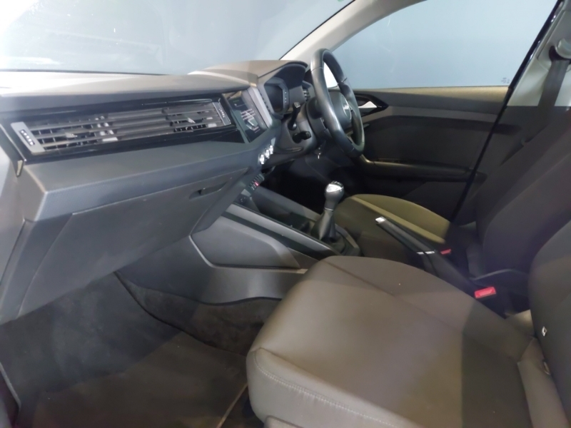 Audi A1 25 Tfsi Technik ST21DVV Blue #4