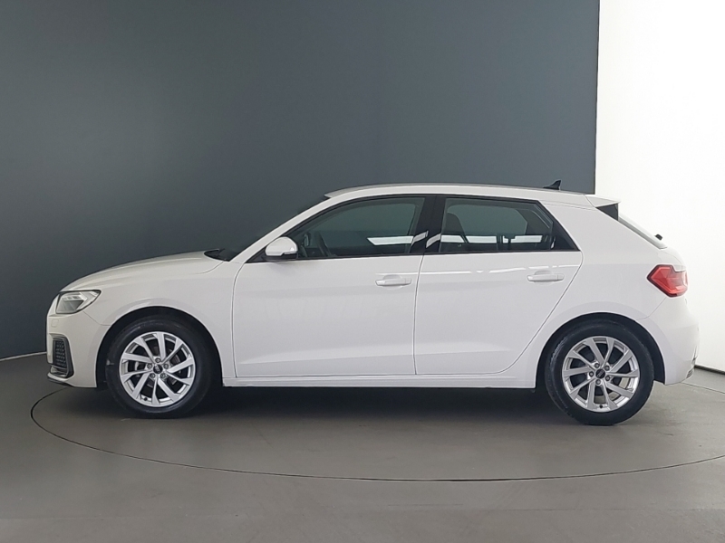 Audi A1 25 Tfsi Sport S Tronic White #4