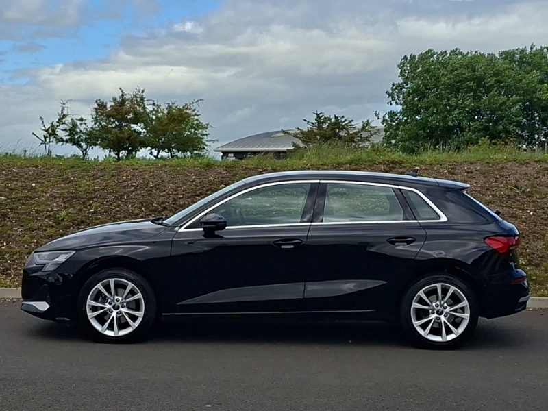 Audi A3 35 Tfsi Sport SG74VTO Black #4