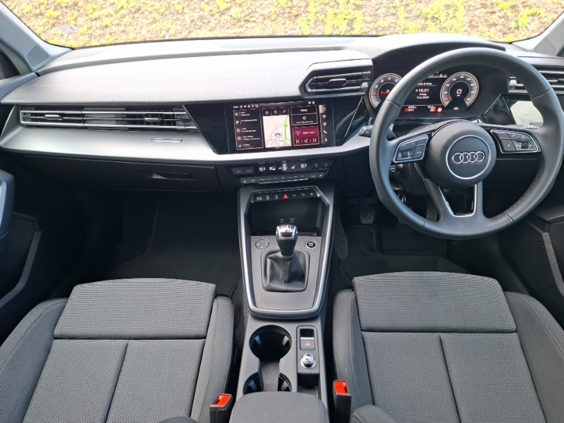 Audi A3 35 Tfsi Sport SG74VTO Black #3