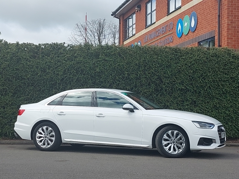 Audi A4 Petrol White #7