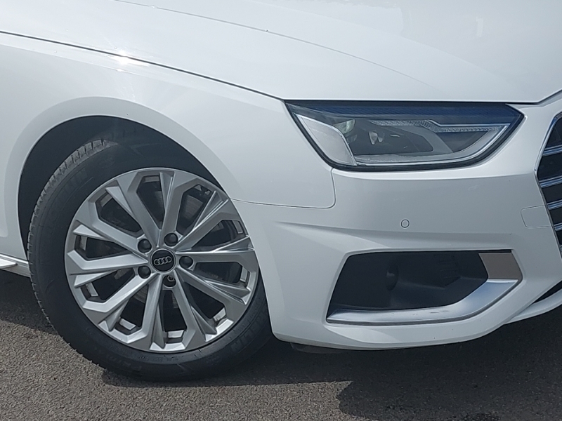 Audi A4 Petrol White #20