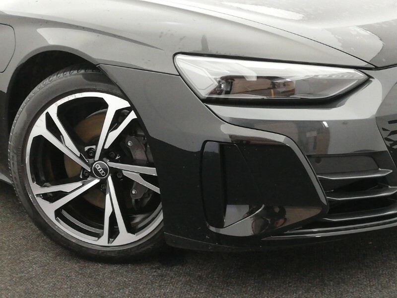 Audi E Tron GT 93.4Kwh Quattro Grey #9