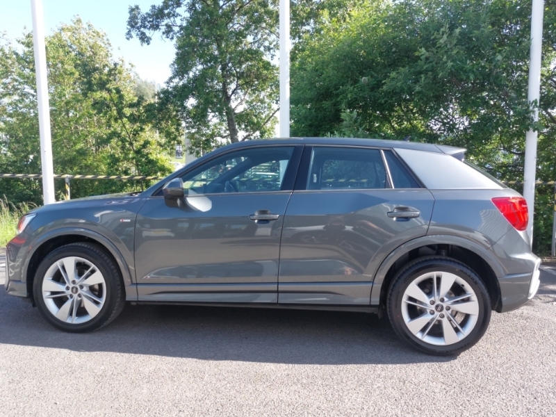 Audi Q2 30 Tfsi S Line MD21BBZ Grey #4