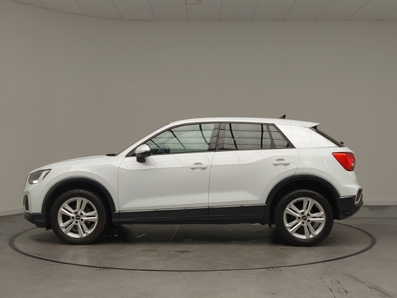 Audi Q2 30 Tfsi Sport White #4