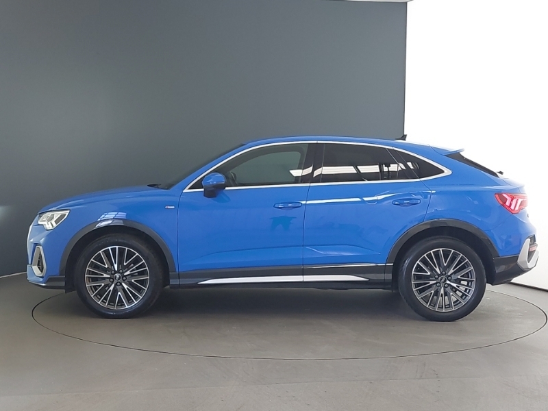 Audi Q3 35 Tfsi S Line S Tronic Blue #4