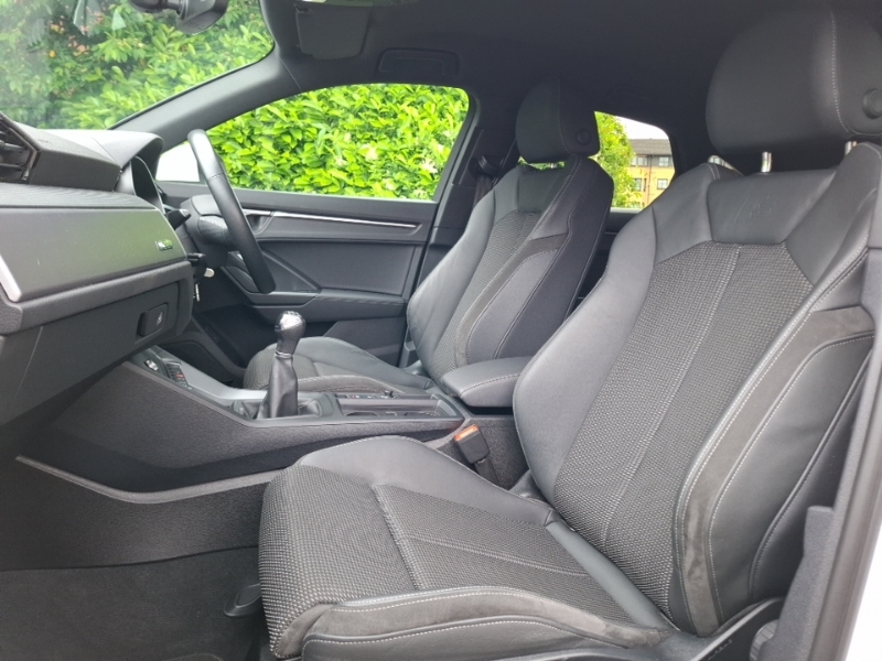 Audi Q3 35 Tfsi S Line White #5