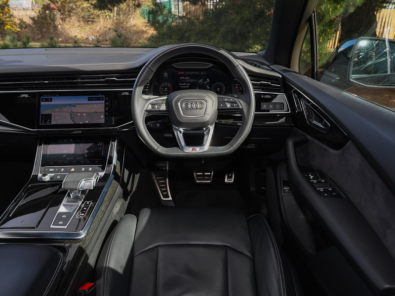 Audi Q7 S Line Black #7