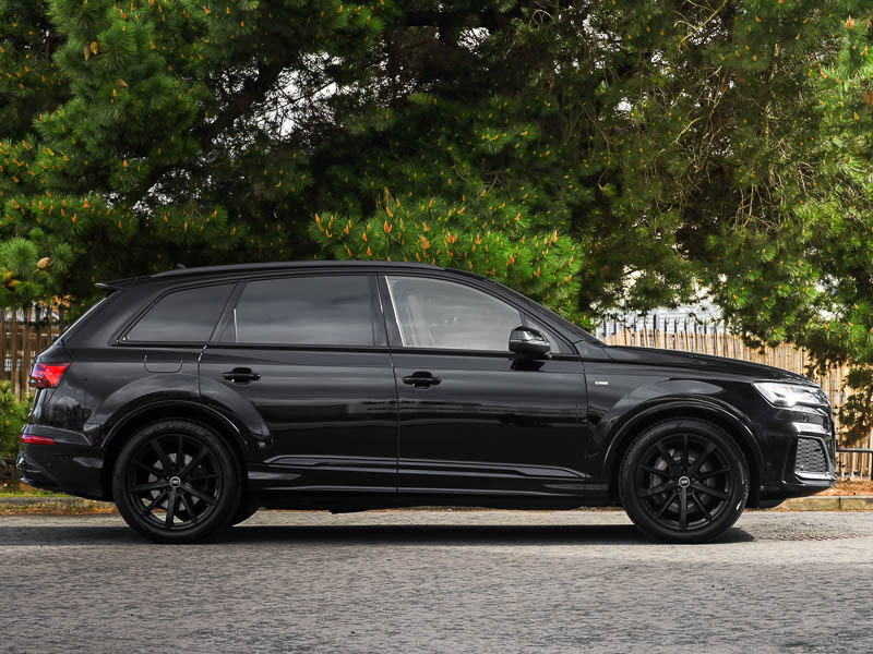 Audi Q7 50 Tdi Quattro Black Edition Tiptronic Black #4