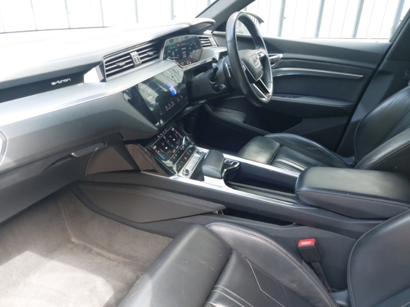 Audi Q8 e tron 300Kw 55 Quattro 114Kwh S Line Grey #5