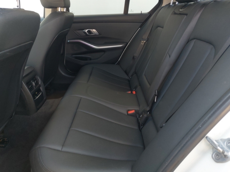 BMW 3 Series 318D Se Step White #6