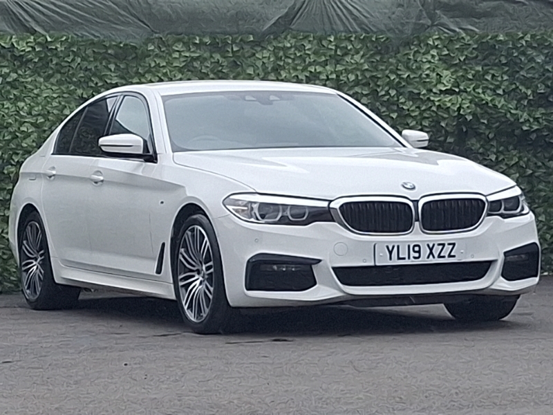 BMW 5 Series 520D Xdrive M Sport White