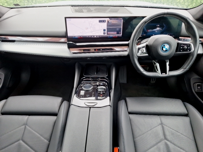 BMW i5 250Kw Edrive40 M Sport Pro 84Kwh Grey #4
