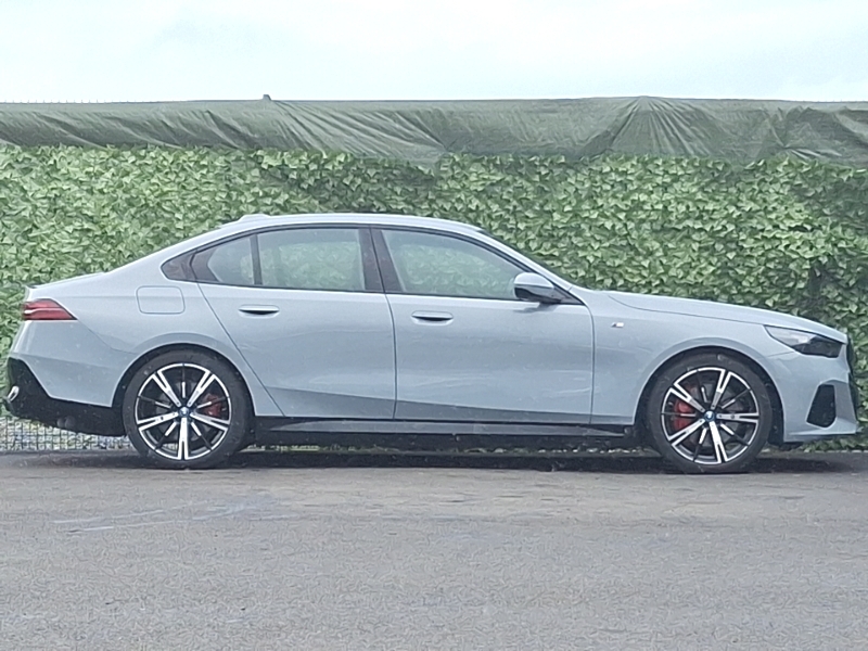 BMW i5 250Kw Edrive40 M Sport Pro 84Kwh Grey #3