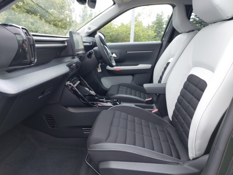 Citroen C3 Aircross 1.2 Hybrid 145 Max E-dcs6 Green #5