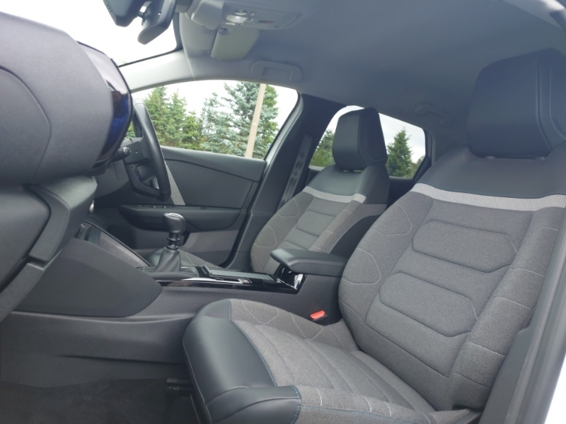 Citroen C4 1.2 Puretech 130 Shine White #5