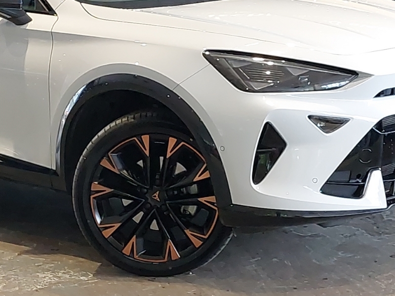 Cupra Formentor V2 White #19