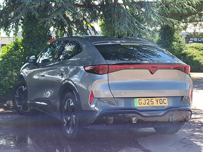 Cupra Tavascan 210Kw V1 77Kwh Beige #2
