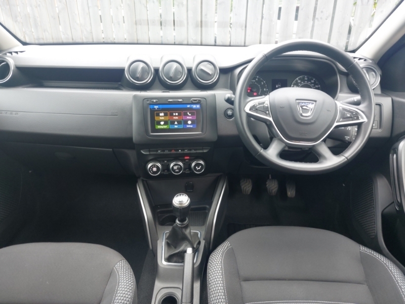 Dacia Duster 1.6 Sce Prestige White #3