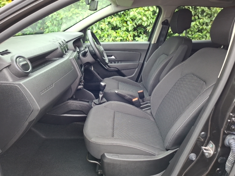 Dacia Duster 1.0 Tce 100 Comfort Black #5