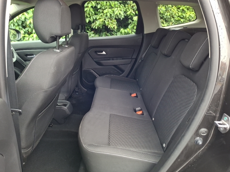 Dacia Duster 1.0 Tce 100 Comfort Black #6