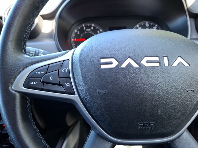 Dacia Duster Expression Green #12