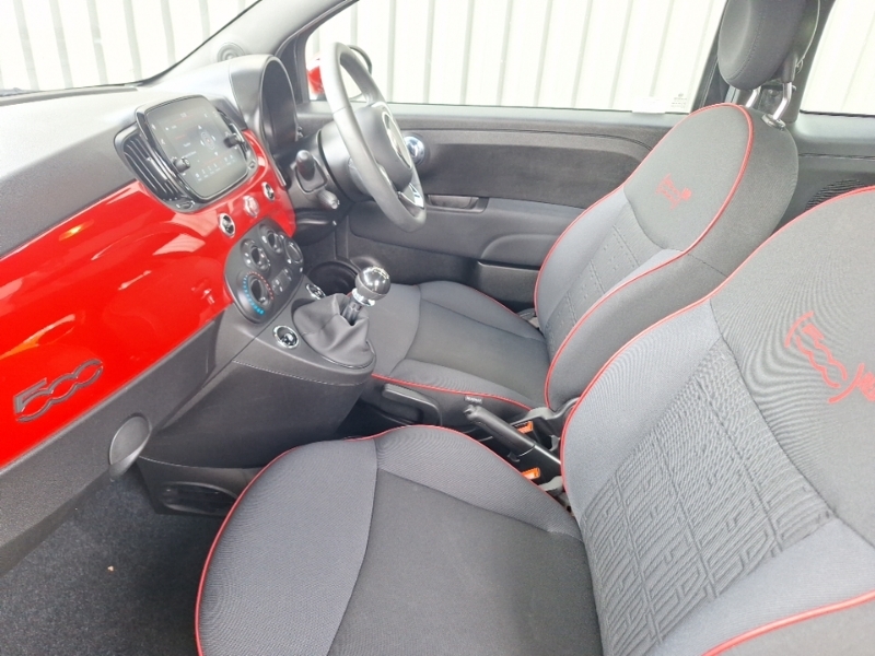 Fiat 500 1.0 Mild Hybrid Red BJ73OXW Black #5